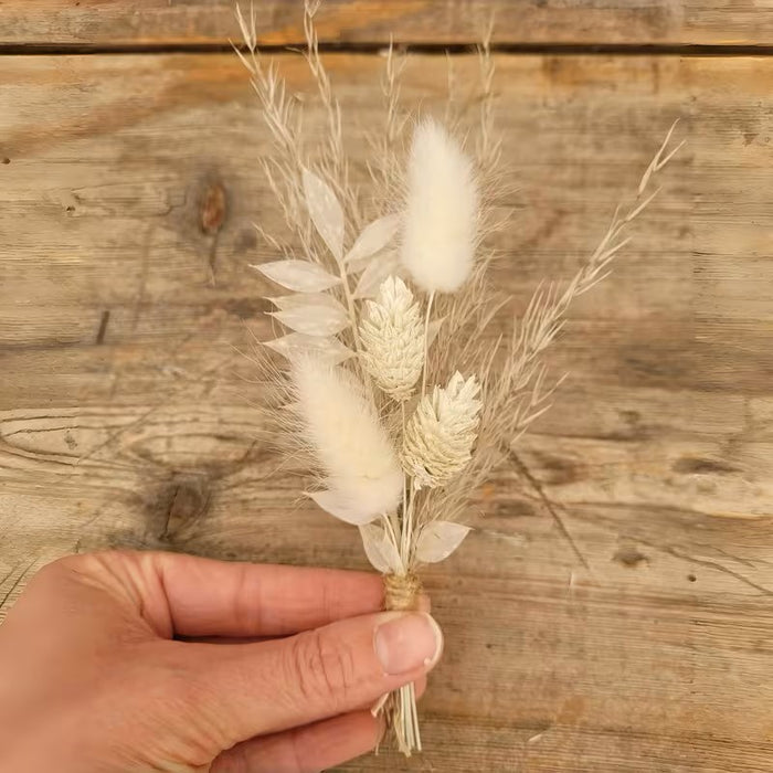 Natural Bouquet in Ivory