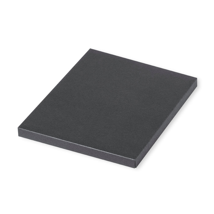 Scarf with Contrast Edges