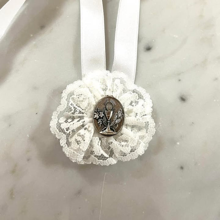 Domna for Girls - White and Silver Medal