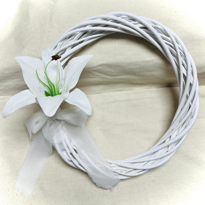 Wreath Lily