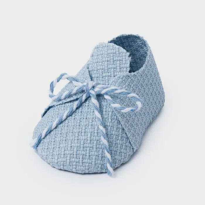 Baby blue little shoe 8.5cm